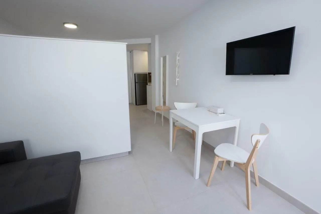 Apartamentos Mombasa 2 Planta Nerja Hiszpania